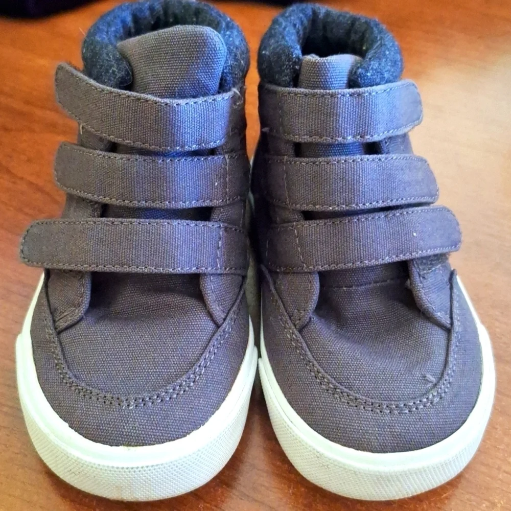 ***Old Navy Canvas High Top